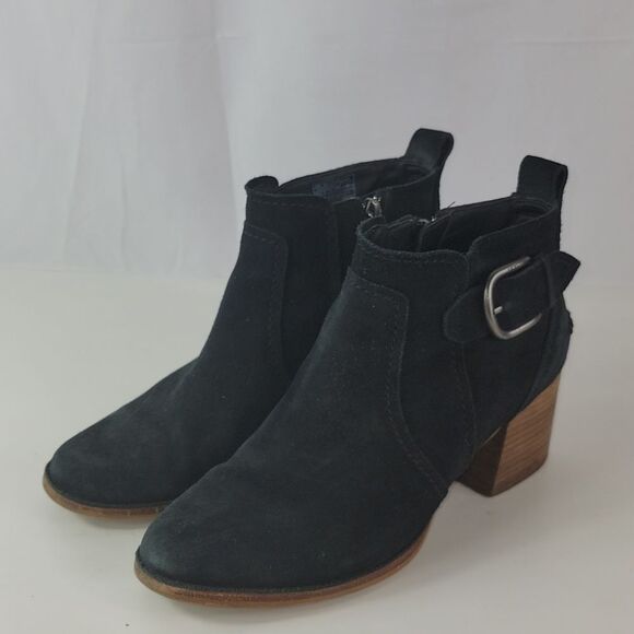 UGG Leahy Black Suede Leather Ankle Boot - Picture 7 of 15